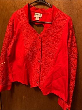 Banjo Red Lace-Panel Button-Front Women's Shirt
